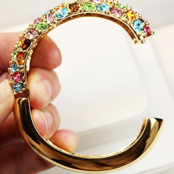 Vintage Kenneth Jay Lane Bejeweled Bangle Bracelet - Picture 5 of 8